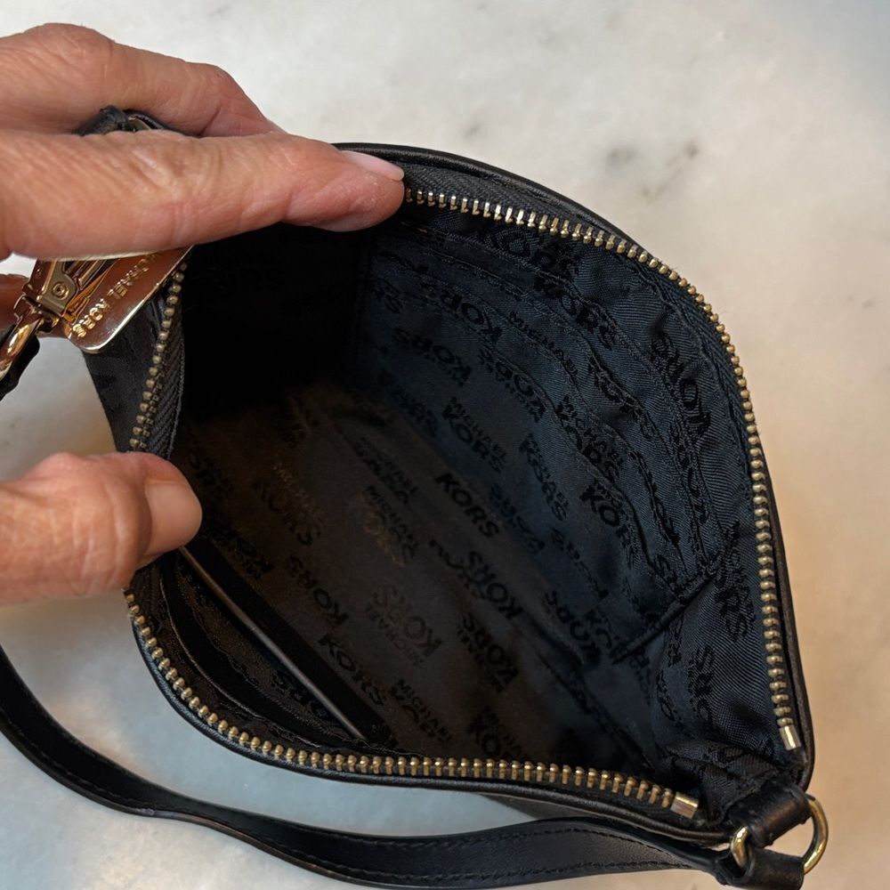 Michael Kors Bag Purse Handbag Mini Bag Signature MK Demi Wristlet Pocketbook - Picture 11 of 12